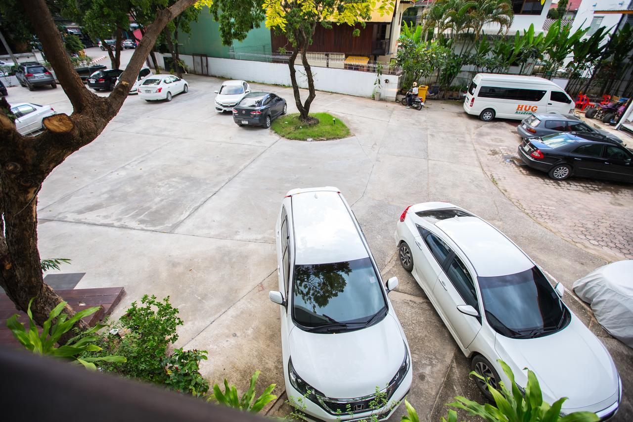 Chiangmai Midpoint Activity Hostel Chiang Mai Exterior foto